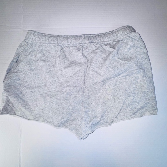 No Boundaries Gray Lounge Shorts Women’s Medium Elastic Waist Cozy Casual - Picture 11 of 11
